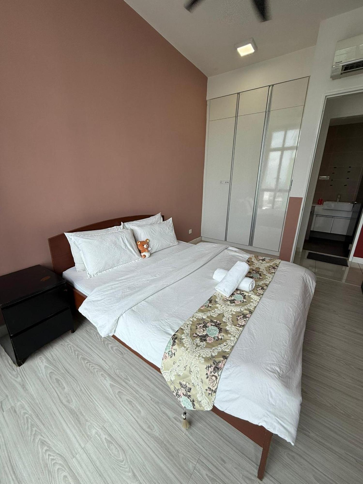 Sky88 Super High Class Condo@10m Spore Johor Bahru