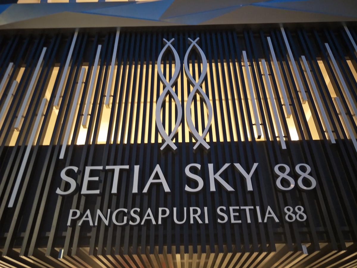 Apartment Sky88 Super High Class Condo@10m Spore *