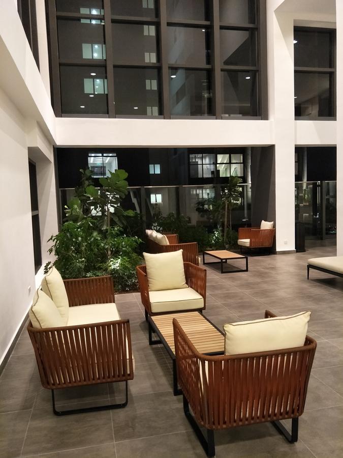Sky88 Super High Class Condo@10m Spore