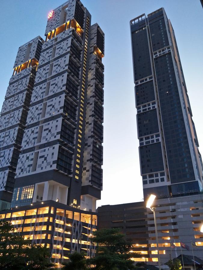 Sky88 Super High Class Condo@10m Spore Johor Bahru