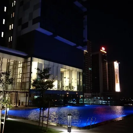 Sky88 Super High Class Condo@10M Spore Johor Bahru Exterior photo